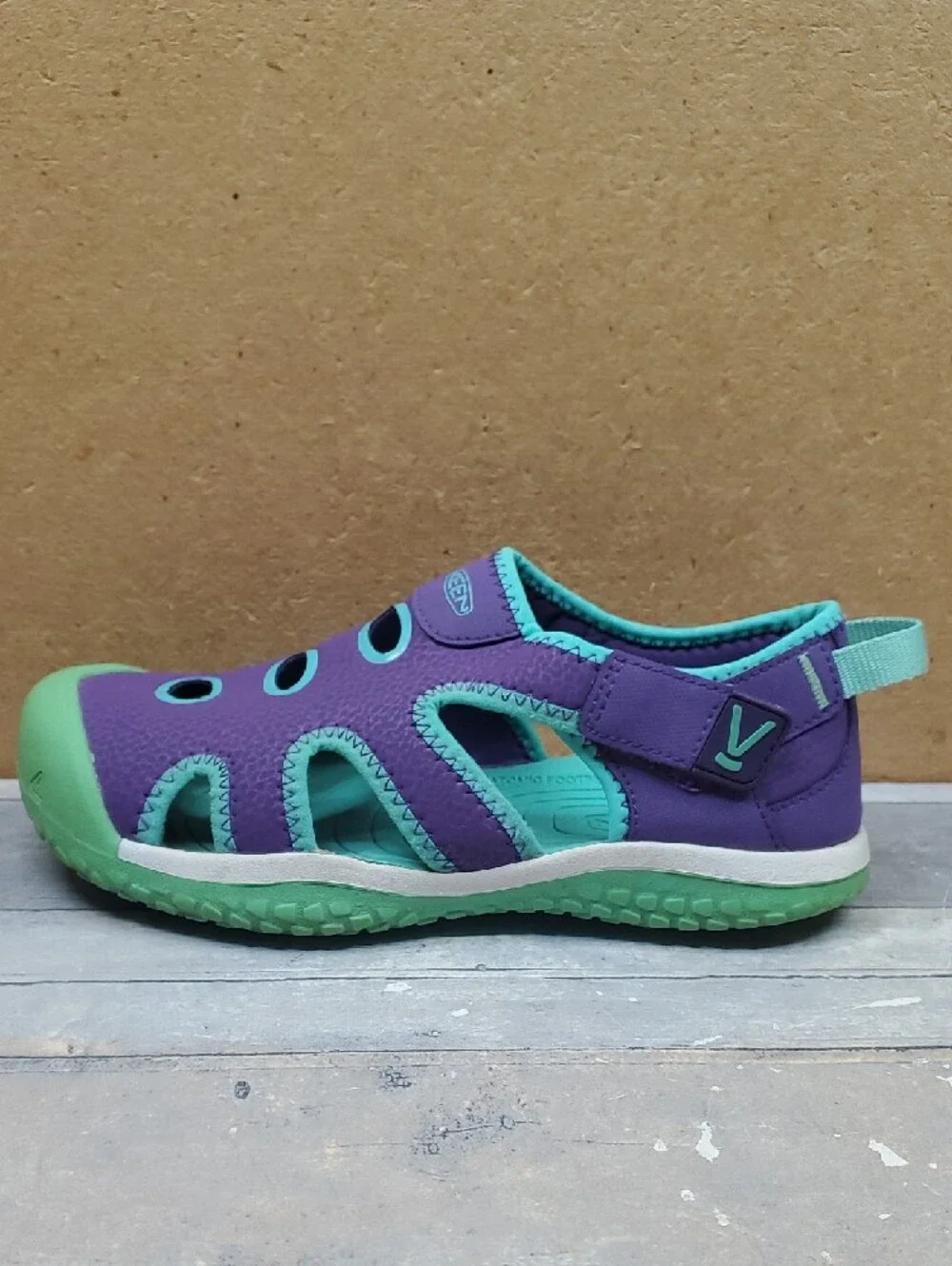 Keen stingray low